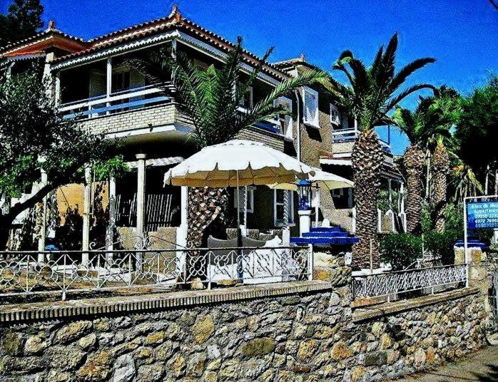 Alex - Nancy Apartments - Zaga Beach Koroni  Exterior foto